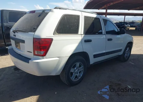 2005 Jeep Grand Cherokee Laredo z USA, uszkodzony, nr VIN 1J4GR48K35C550374